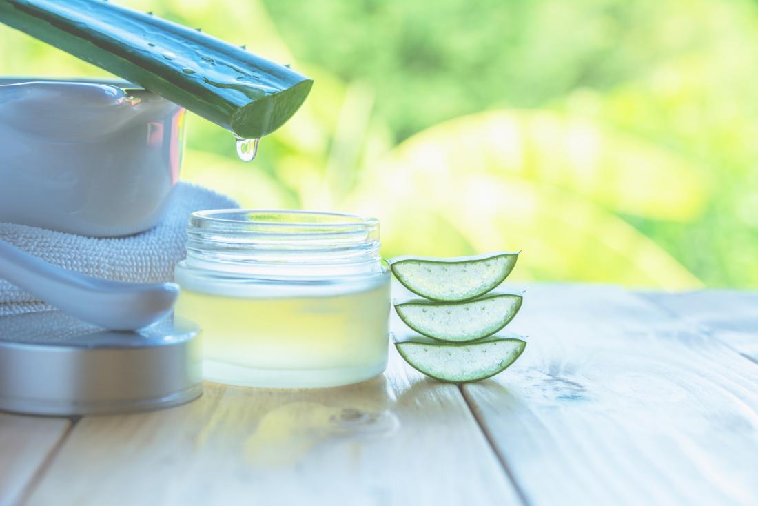 Wonders on your Skin with DIY- Tea Tree Oil & Aloe Vera